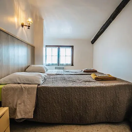 Petit Mas Au Calme Proche Centre * Bagnols-sur-Cèze